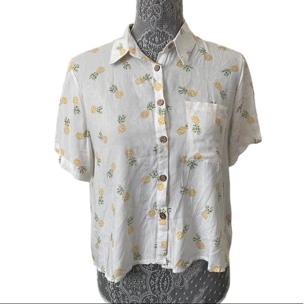 Pineapple Button Down Crop Top🍍